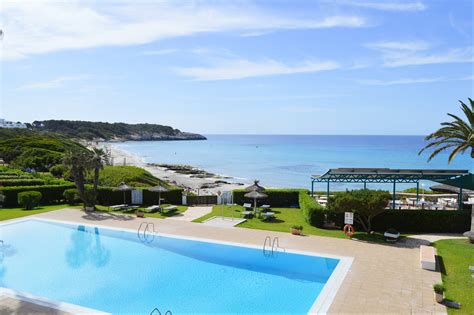 𝗧𝗛𝗘 𝟭𝟬 𝗕𝗘𝗦𝗧 Hotels in Santo Tomas of Jul 2024 (from ₱1,056).